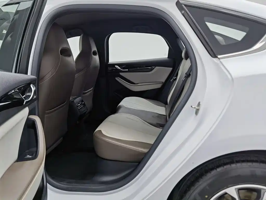 BYD Qin PLUS — миниатюра 15