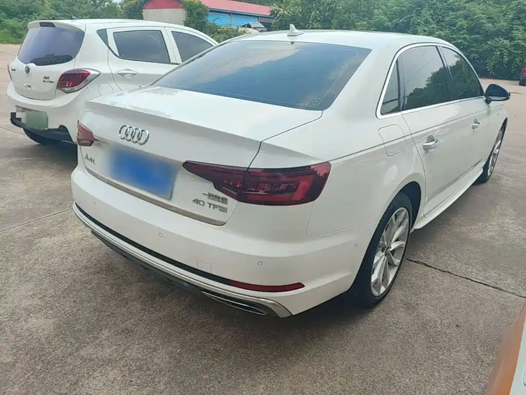 Audi A4L — миниатюра 7