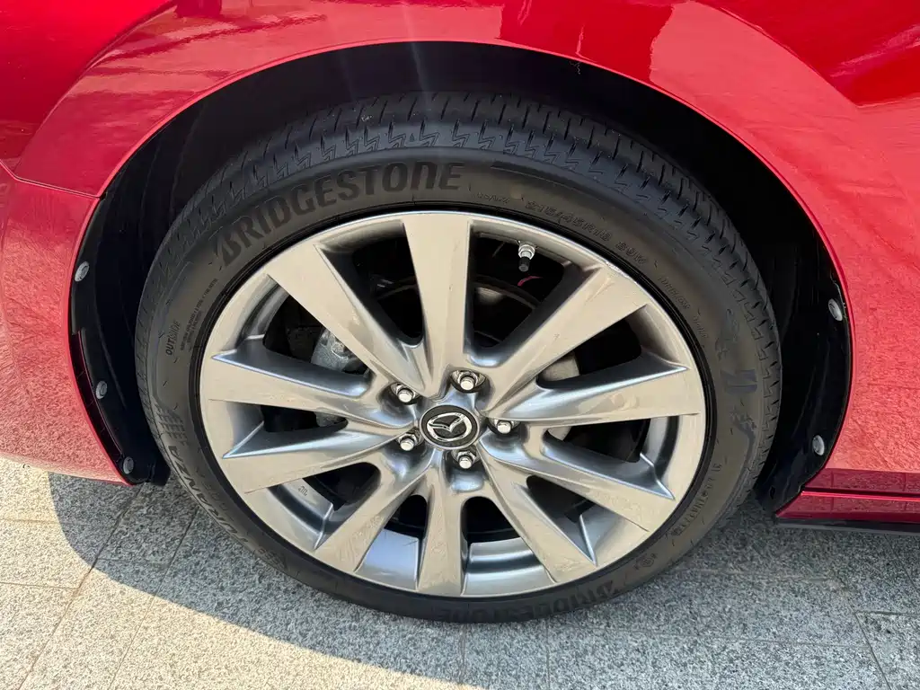 Mazda 3 Axela — миниатюра 16
