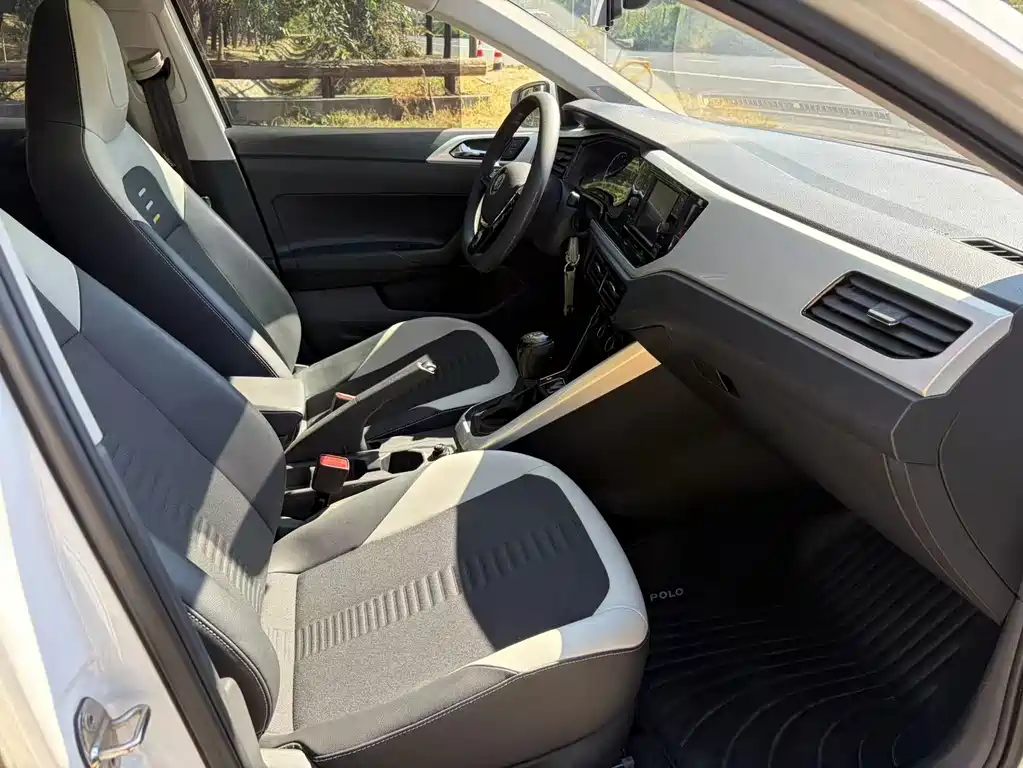 Volkswagen Polo — миниатюра 9