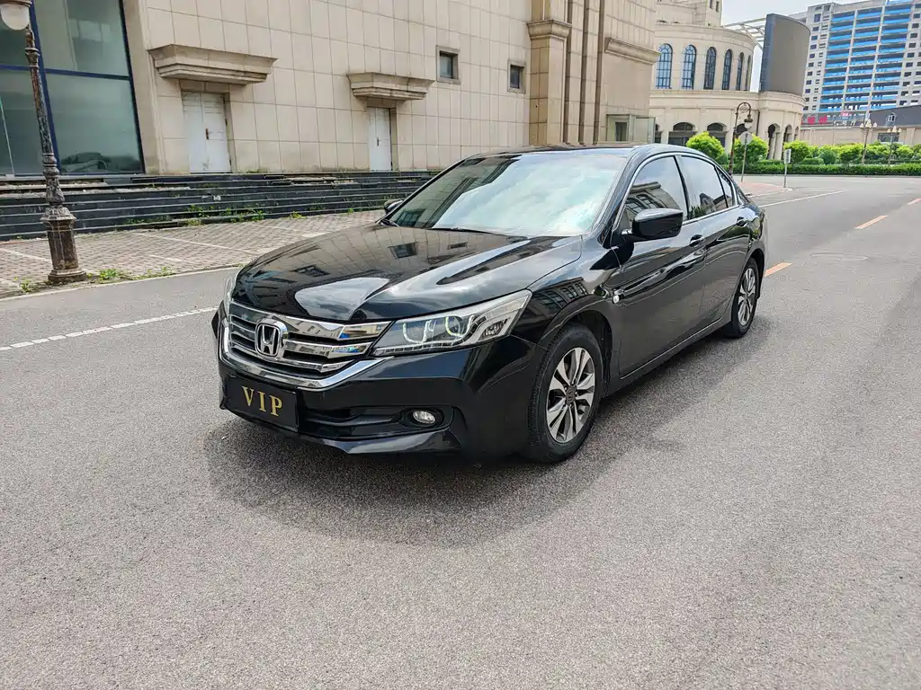 Купить Honda Accord