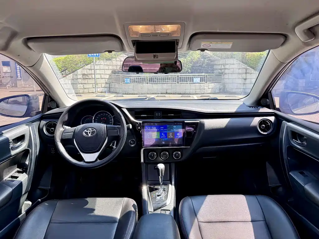 Toyota Corolla — миниатюра 6