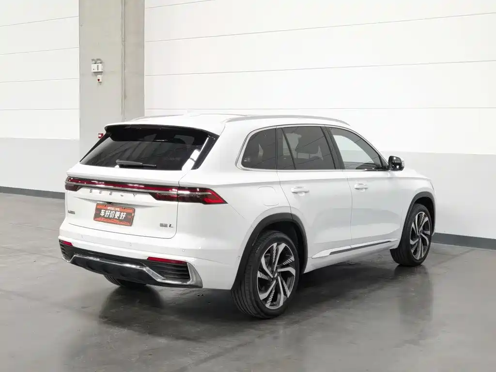 Geely Xingyue L — миниатюра 2