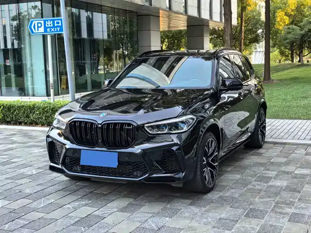 BMW X5 M