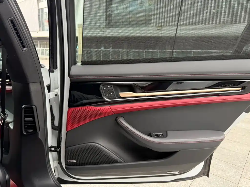 Porsche Panamera — миниатюра 20