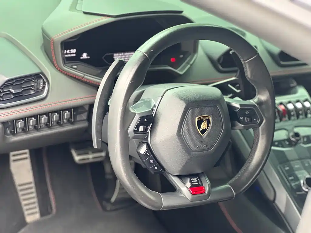 Lamborghini Huracán — миниатюра 12