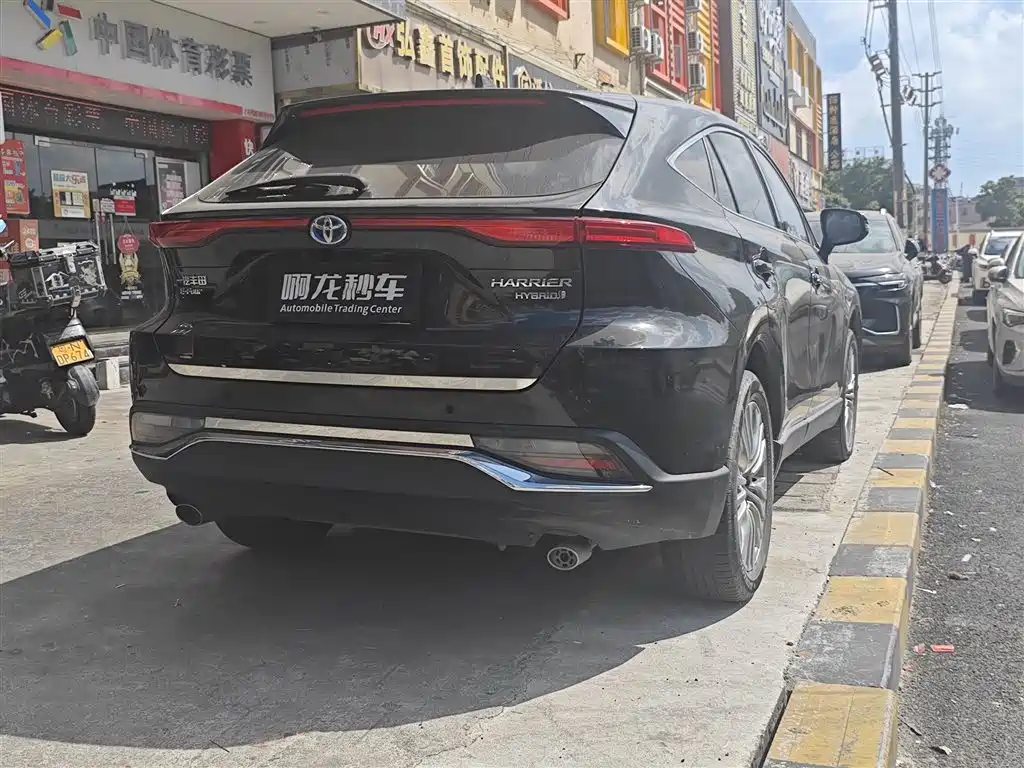 Toyota Harrier — миниатюра 9