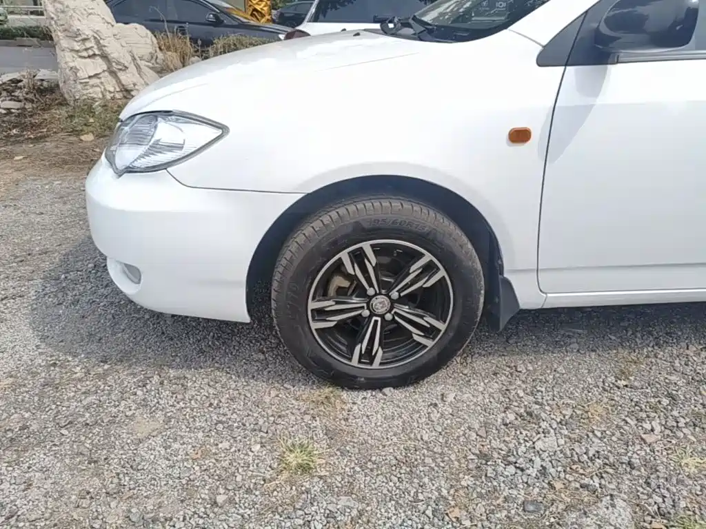 BYD F3 — миниатюра 23