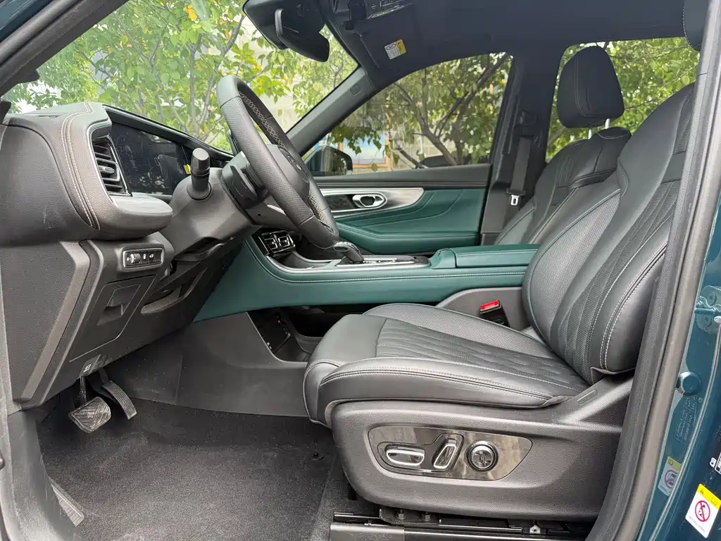 GAC Motor Trumpchi GS8 — миниатюра 11
