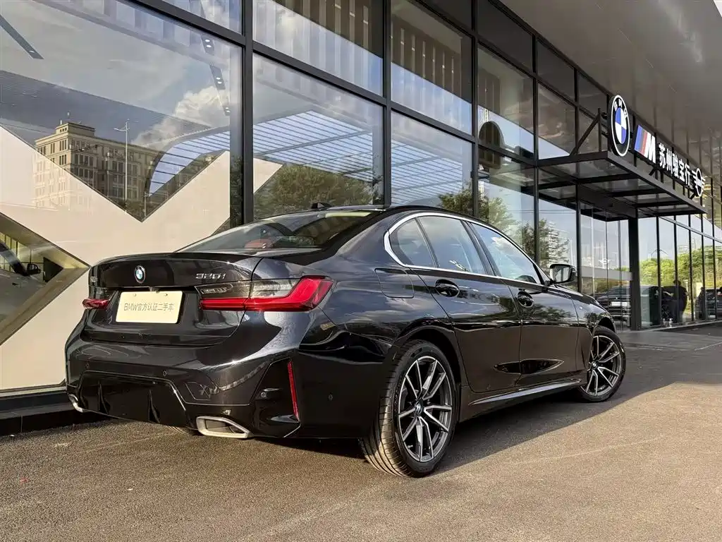 BMW 3 Series — миниатюра 4