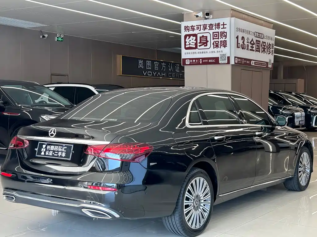 Mercedes-Benz E-Class — миниатюра 7