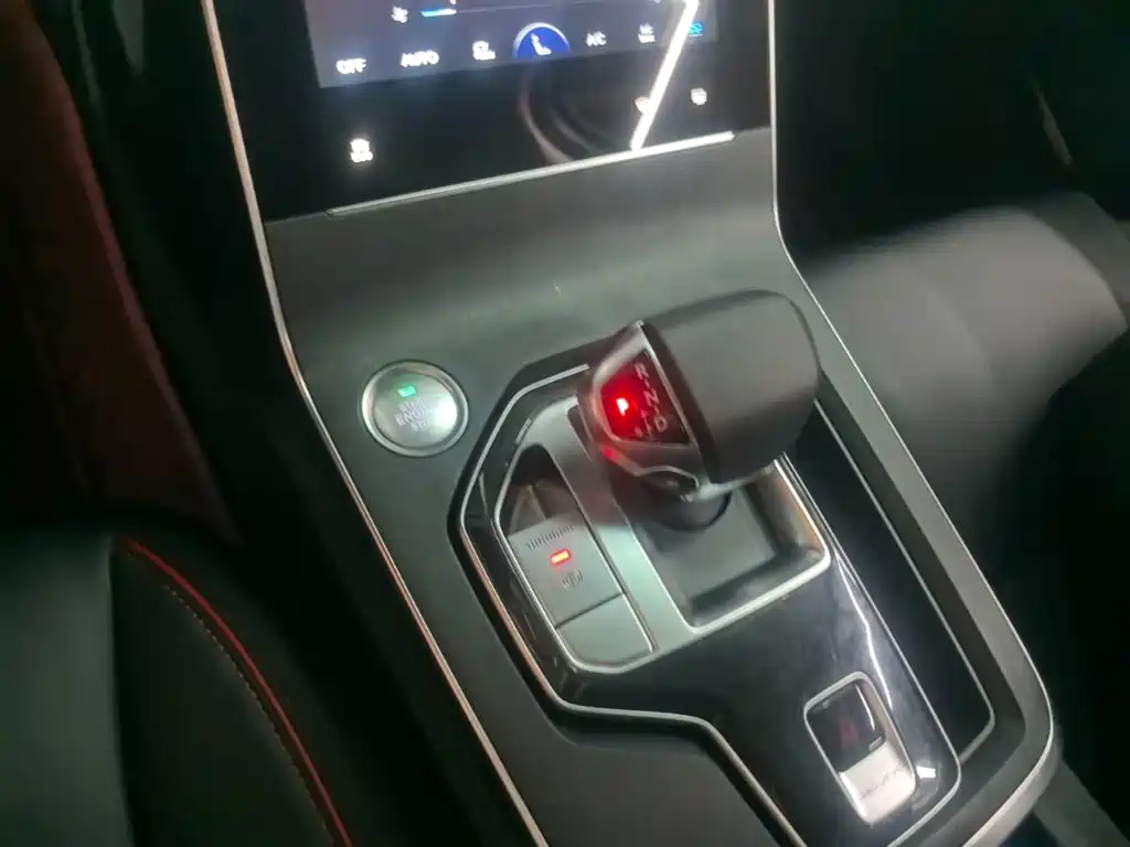 BAIC X7 — миниатюра 14