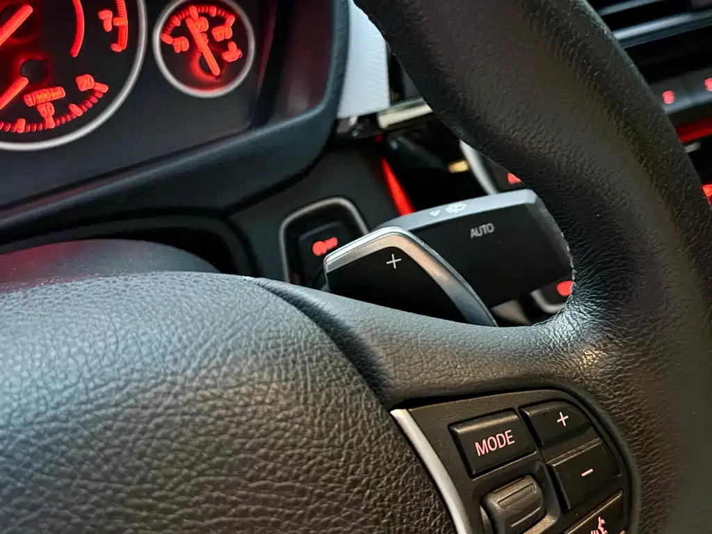 BMW 3 Series — миниатюра 17