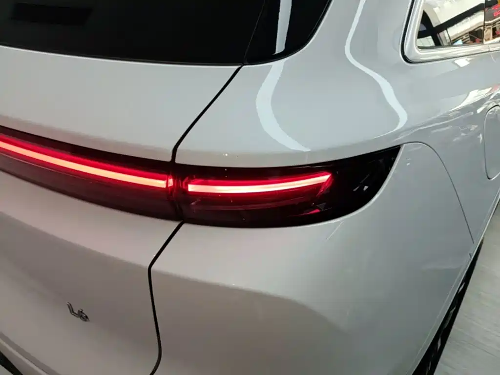 Li Auto Li L6 — миниатюра 8