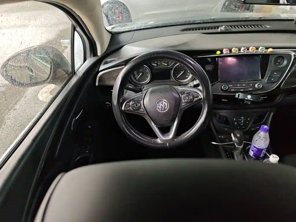 Buick Envision Plus — миниатюра 6