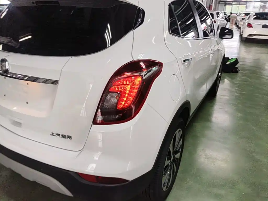 Buick Encore — миниатюра 8