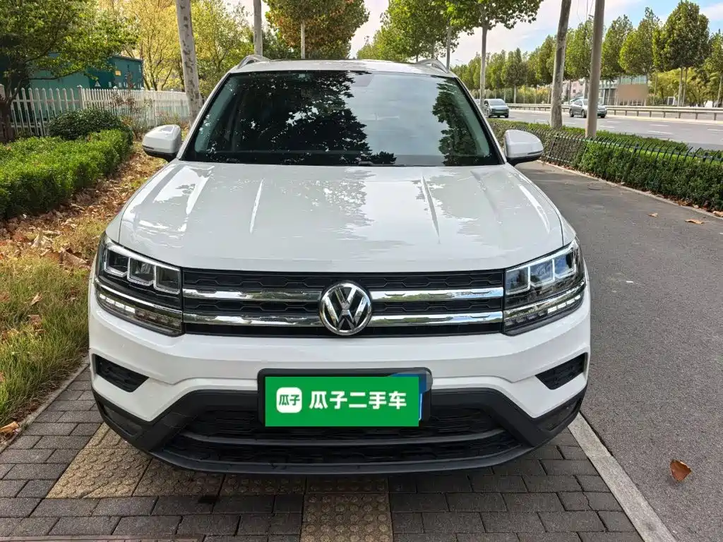 Volkswagen Tharu — миниатюра 3