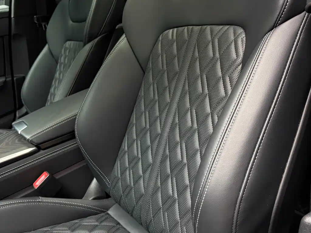Audi A6L — миниатюра 12