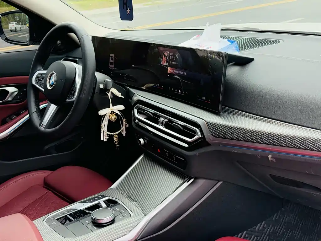 BMW 3 Series — миниатюра 7