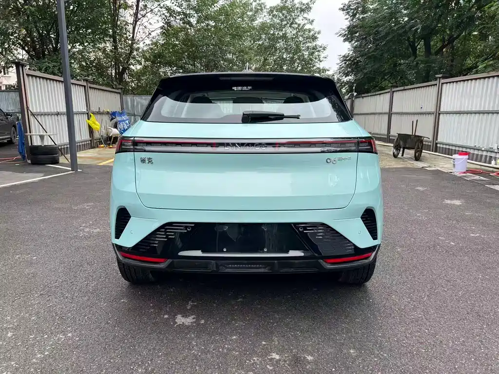 Lynk & Co 06 EM-P — миниатюра 11