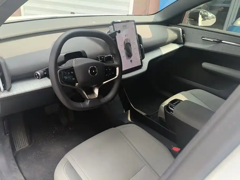 Volvo EX30 — миниатюра 12