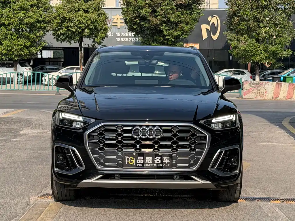 Audi Q5L — миниатюра 2