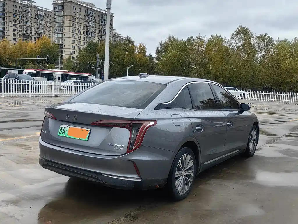 Hongqi Hongqi E-QM5 — миниатюра 7