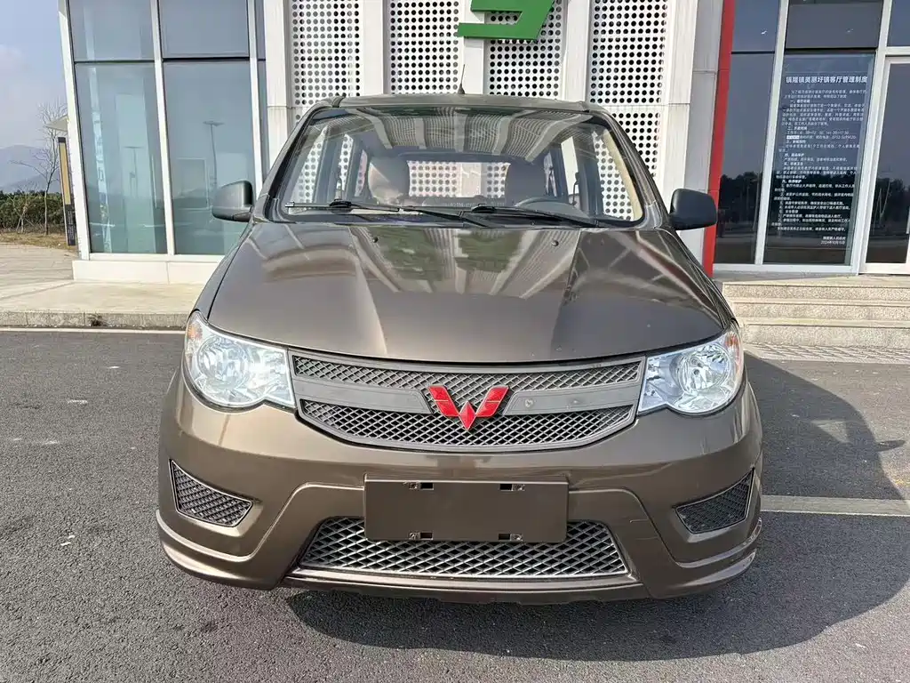 Wuling Hongguang — миниатюра 3