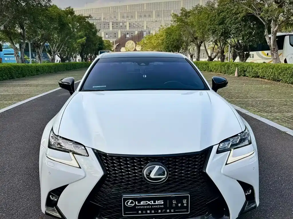 Lexus GS — миниатюра 2