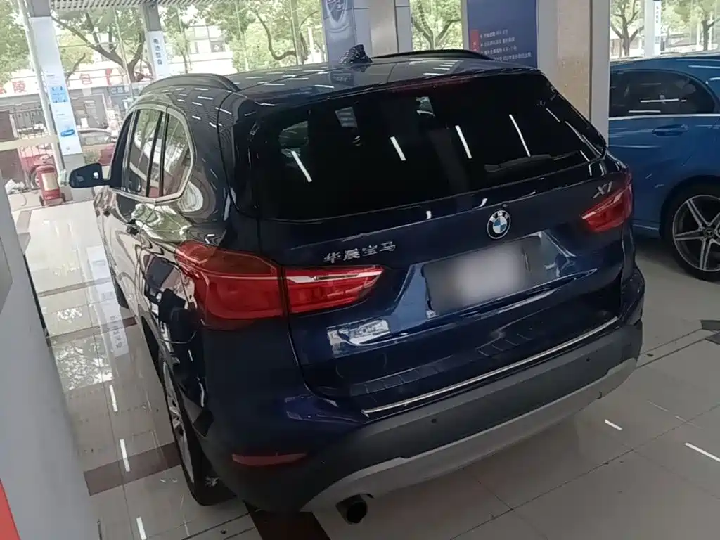 BMW X1 — миниатюра 5