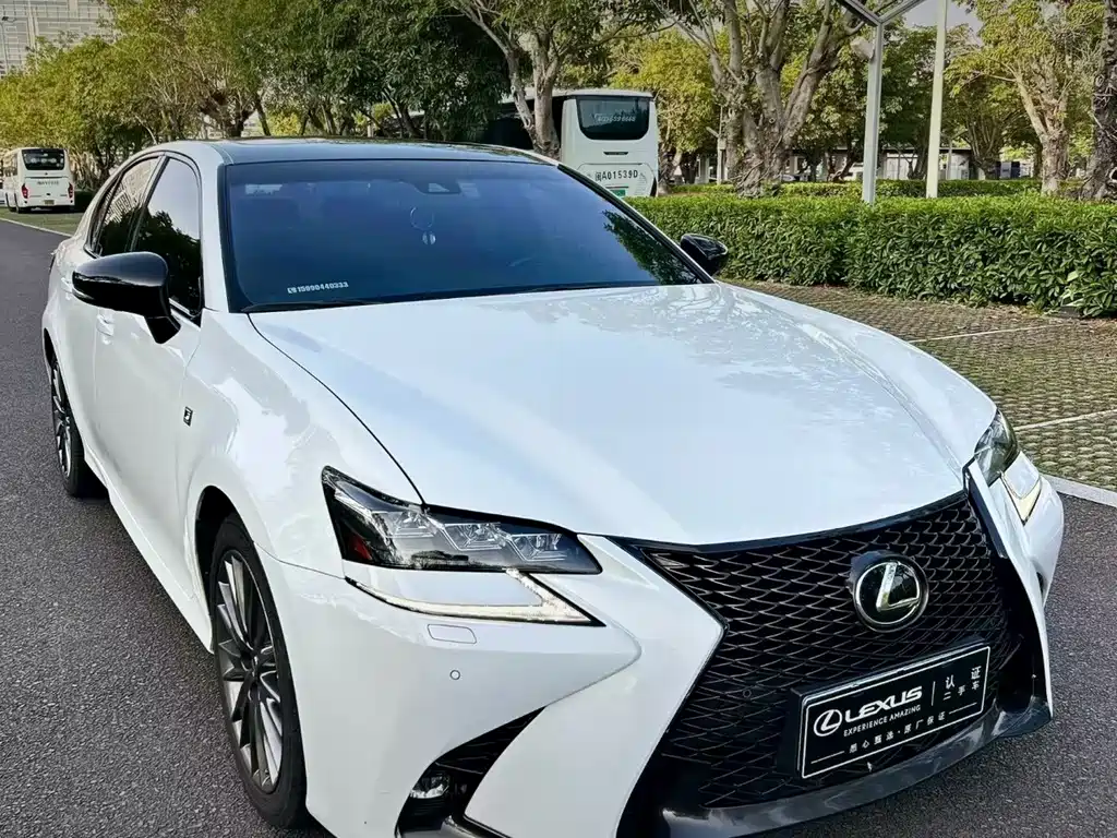 Lexus GS — миниатюра 3