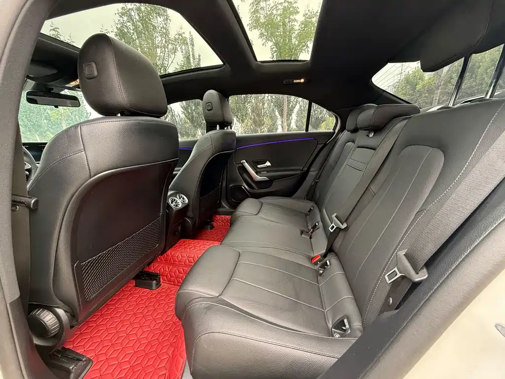 Mercedes-Benz A-Class — миниатюра 5