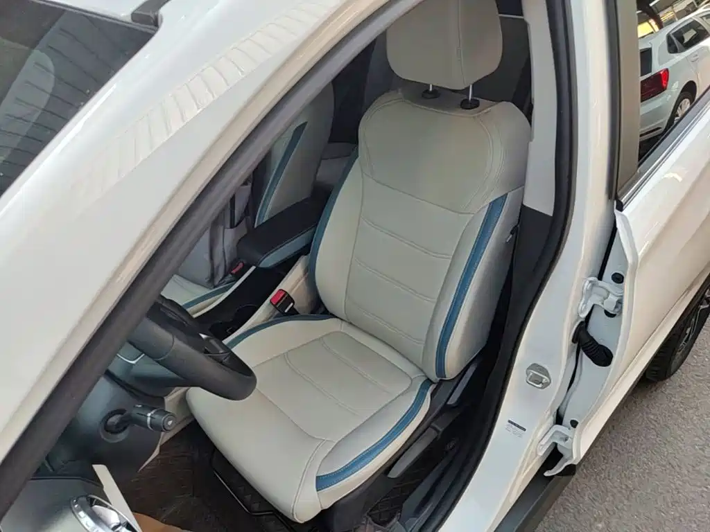 BYD Yuan Pro — миниатюра 15