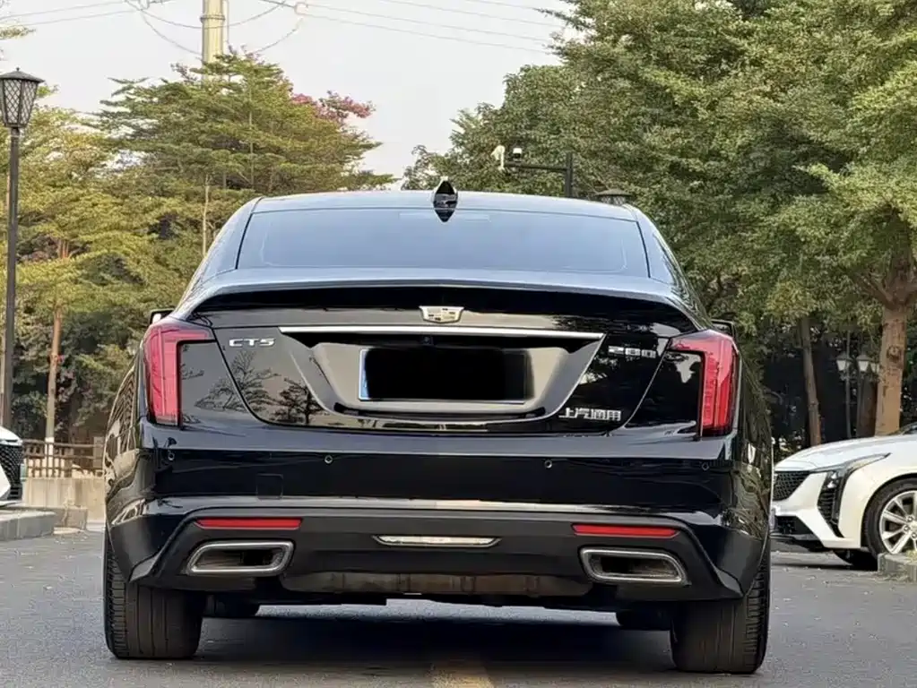 Cadillac CT5 — миниатюра 16