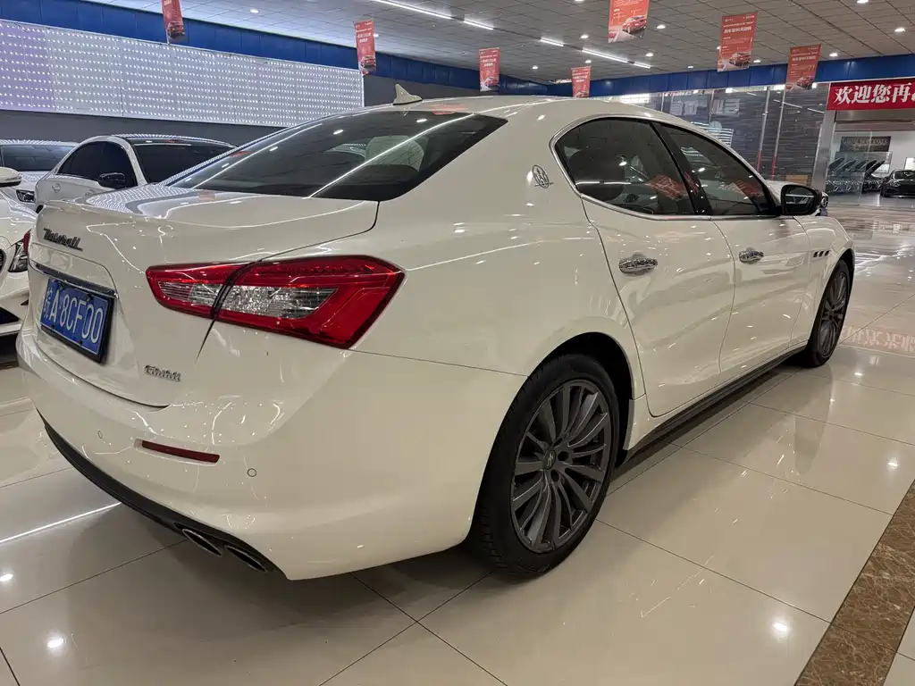 Maserati Ghibli 2020 3.0T Luxury