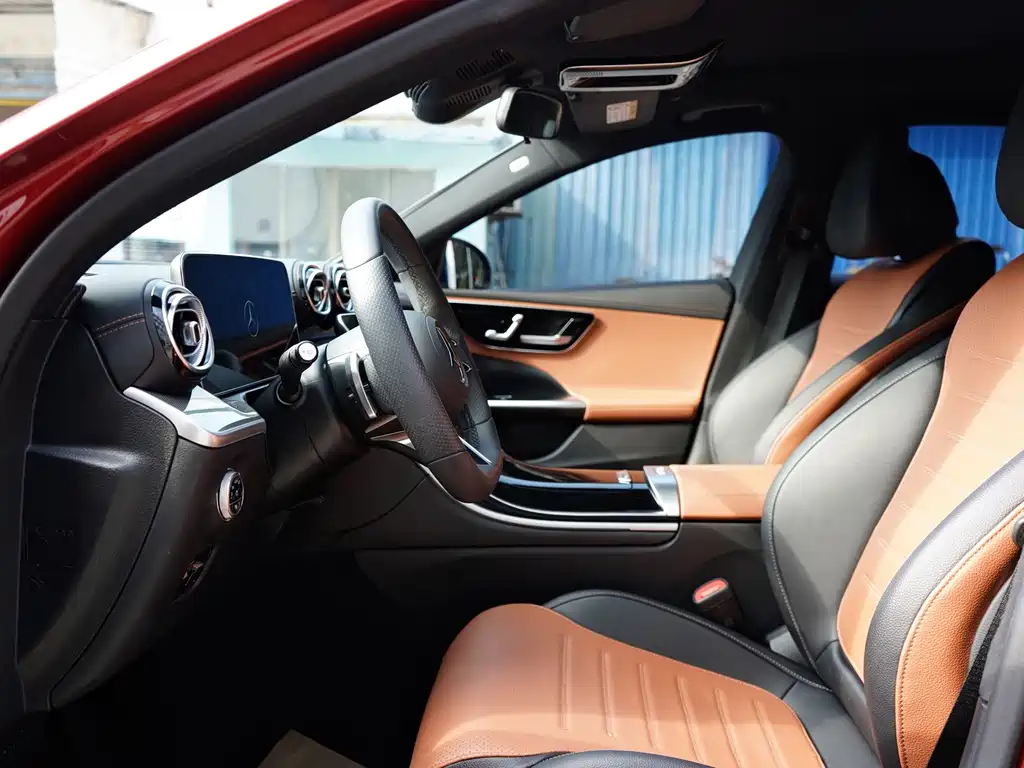 Mercedes-Benz C-Class — миниатюра 4