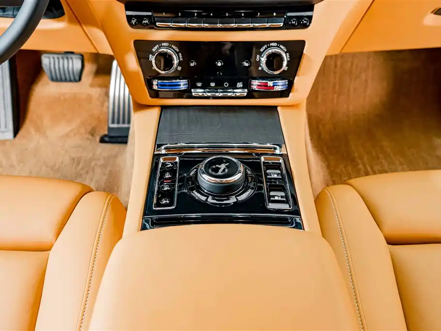 Rolls-Royce Ghost — миниатюра 15