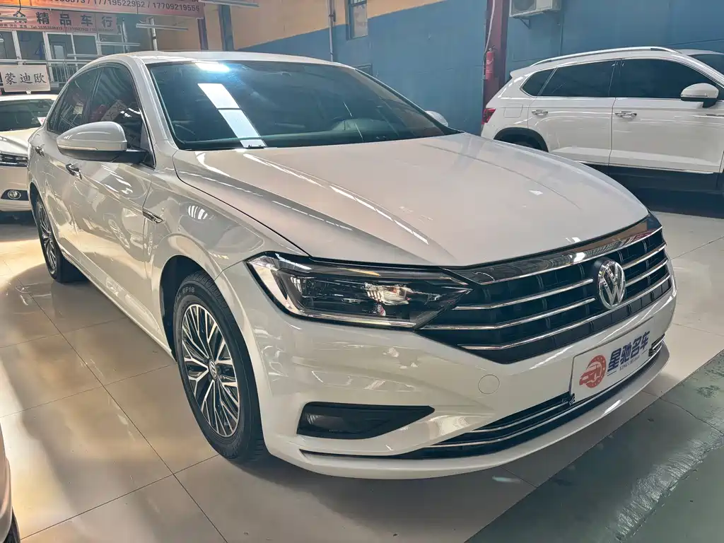 Volkswagen Sagitar — миниатюра 3