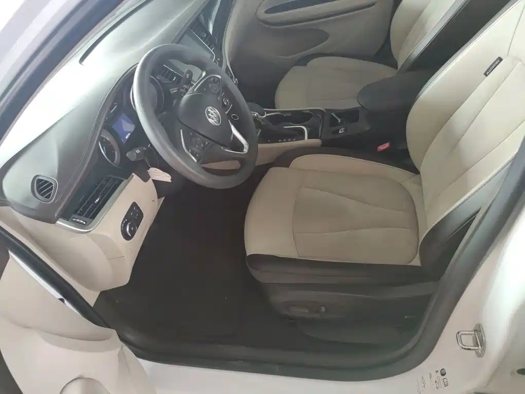Buick Verano — миниатюра 15