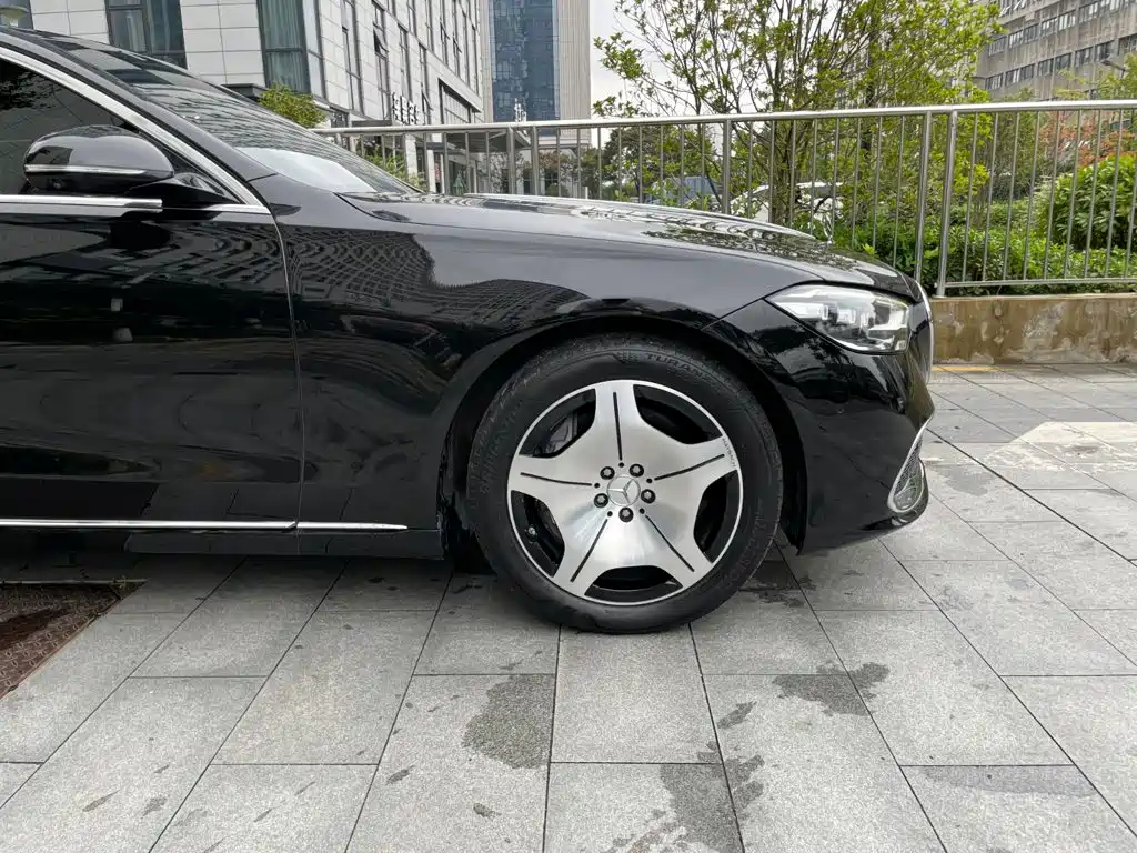 Mercedes-Benz S-Class — миниатюра 23