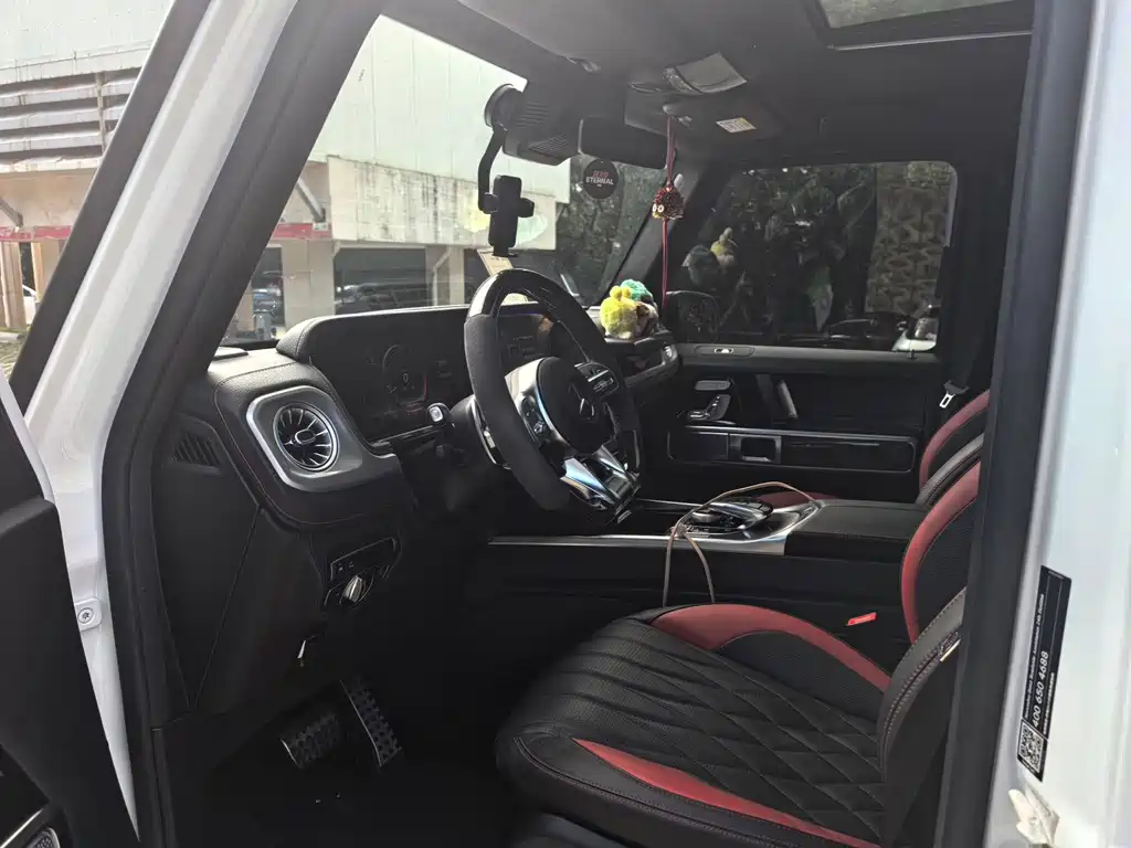 Mercedes-Benz G-Class — миниатюра 6