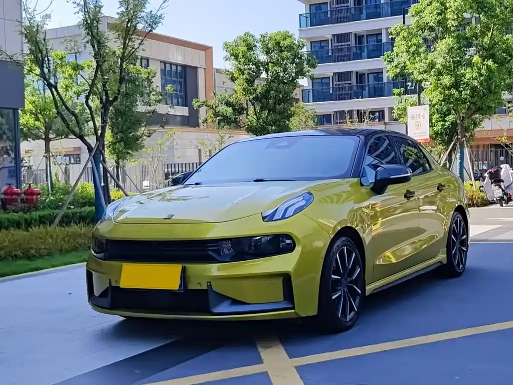 Lynk & Co 03 2021