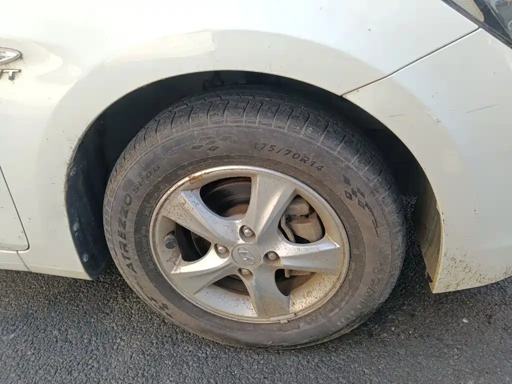 Hyundai Verna — миниатюра 24