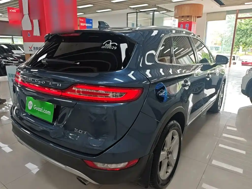 Lincoln MKC — миниатюра 7
