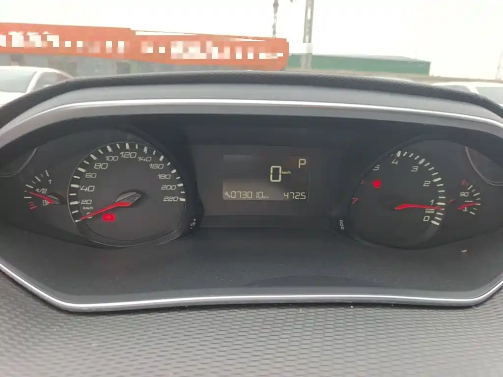 Peugeot 308 — миниатюра 12