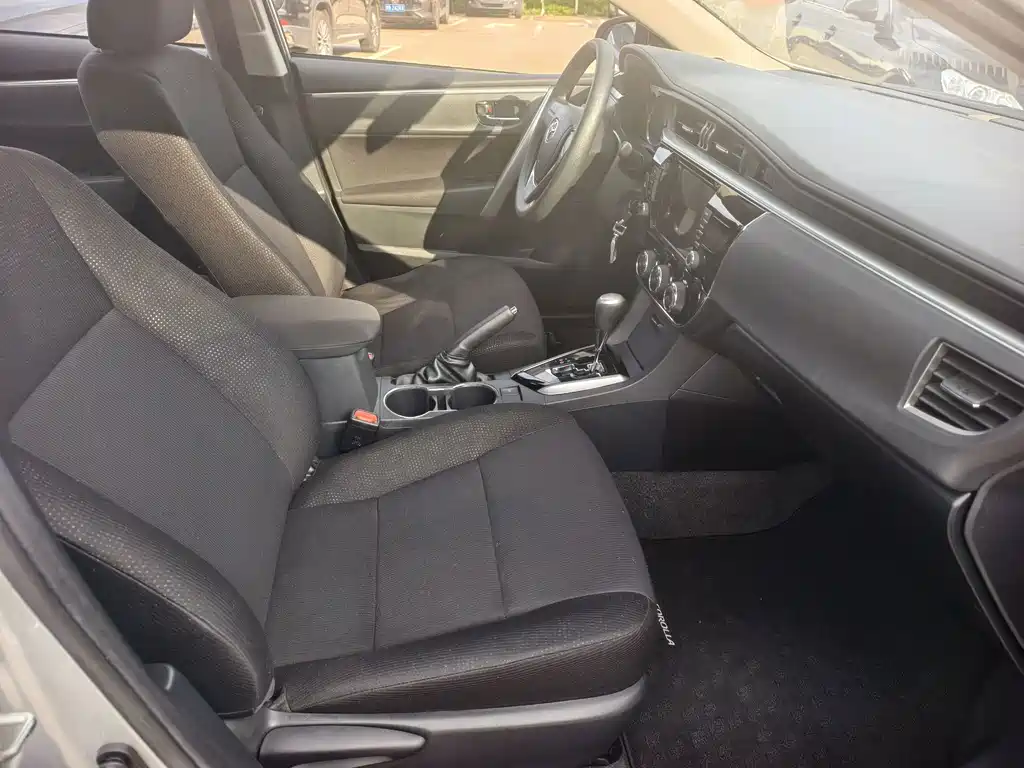 Toyota Corolla — миниатюра 9