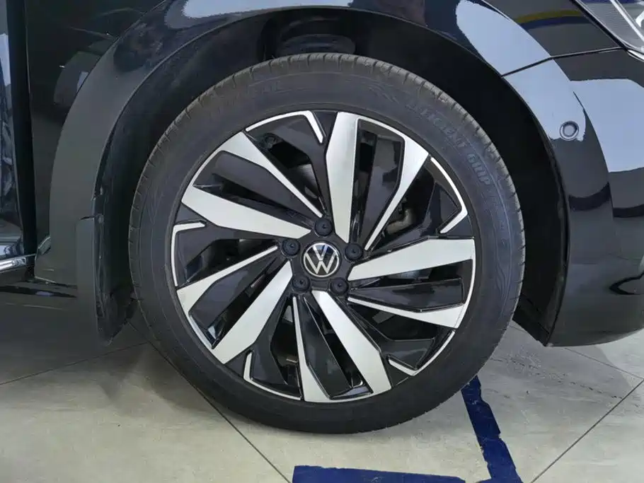 Volkswagen Passat — миниатюра 6