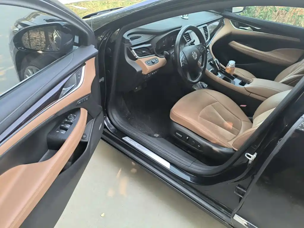Buick LaCrosse — миниатюра 16