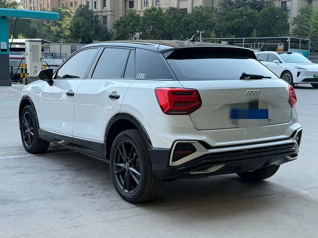 Audi Q2L — миниатюра 20