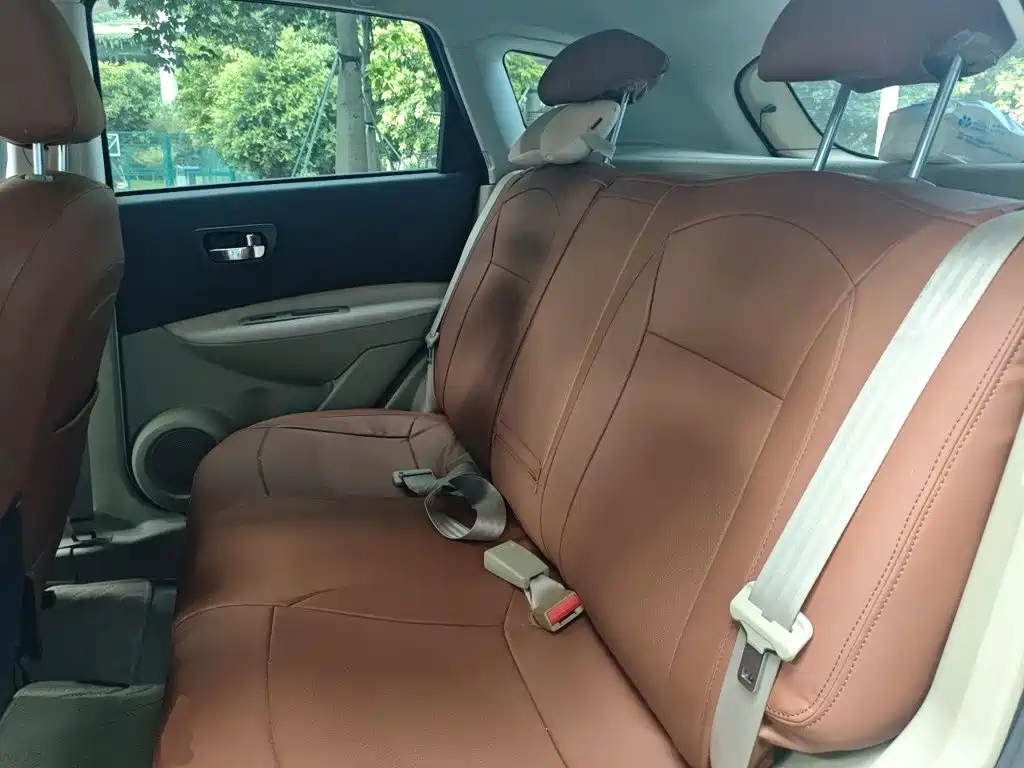 Nissan Qashqai — миниатюра 18